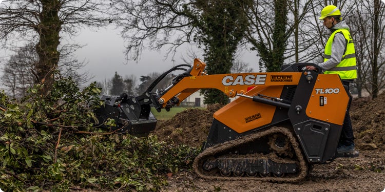 Case Ce Miniraupenlader TL bei der Arbeit