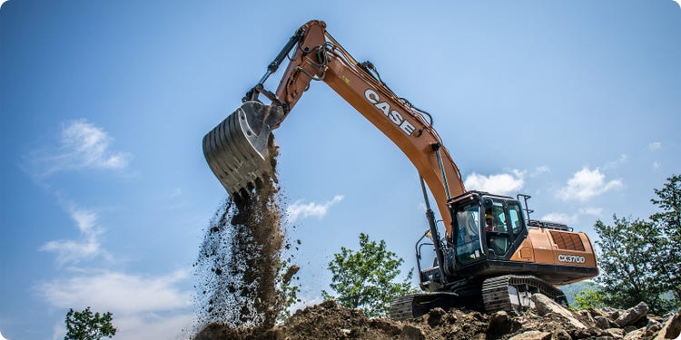 Case Ce Raupenbagger Serie D bei der Arbeit