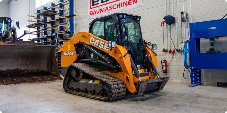 Case CE Raupenkompaktlader Serie B bei der Arbeit