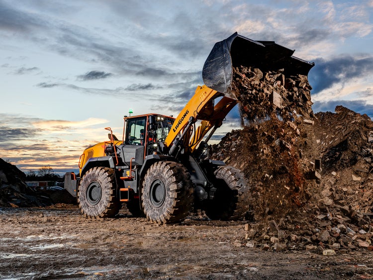 LiuGong 870T beim Materialumschlag in einer Kiesgrube