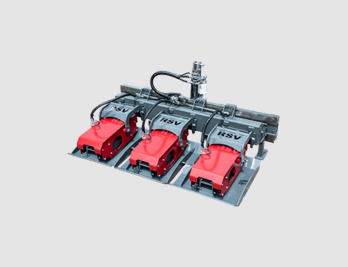 Hydraulischer Plattenverdichter RSV RPV 255/3-V auf neutralem Hintergrund